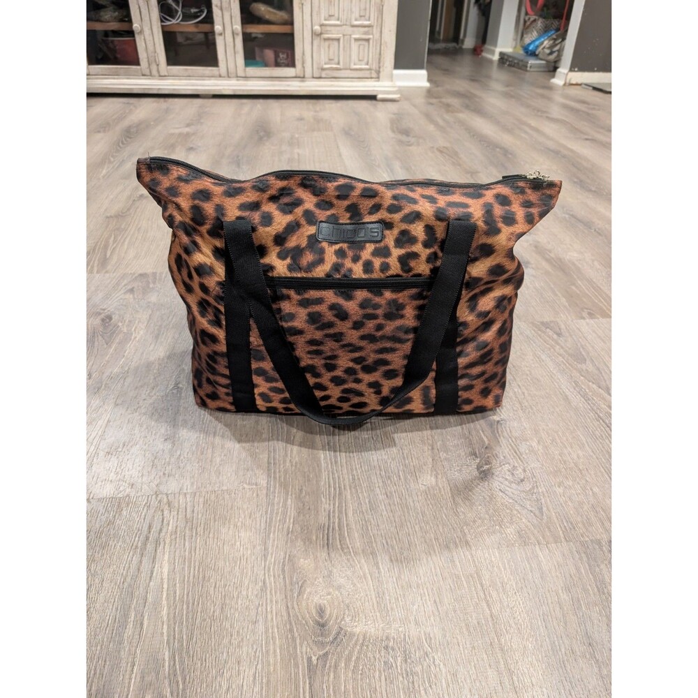 Chicos Convertible Duffle Tote Bag Leopard Animal Print Zipper Expandable Travel